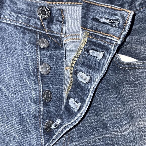 Levis 501 button fly classic broken in jeans 31x30 - Picture 4 of 9